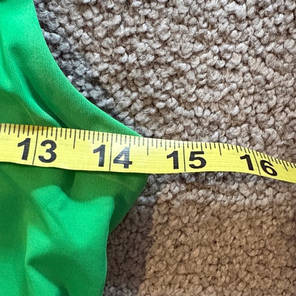 Haute Monde Green Square Neck Sleeveless Bodysuit. Size Medium - Picture 7 of 9